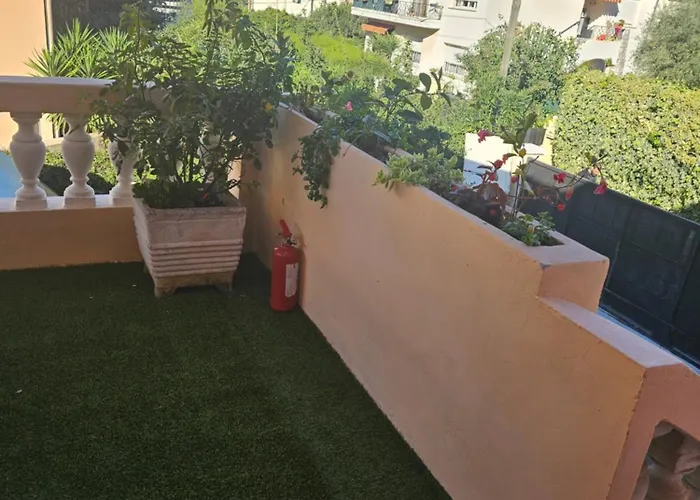 Studio 3 A La Trinite Proche De Nice 10 Mn, Monaco 15 Mn Et L\'Italie 30 Mn